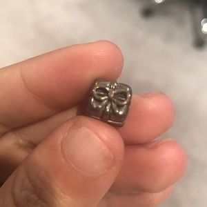Pandora Gift Box Charm